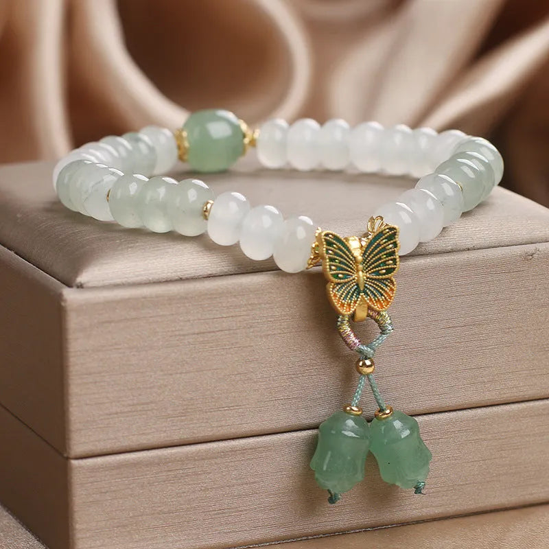 Green abacus beads jade bracelet with retro butterfly tassel and pearl rhinestone decoration