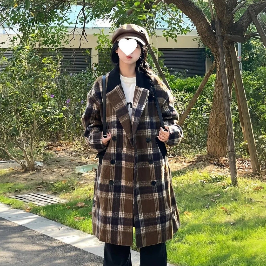 Women's Korean-style plaid coffee woolen overcoat with short straight fit and half sleeves