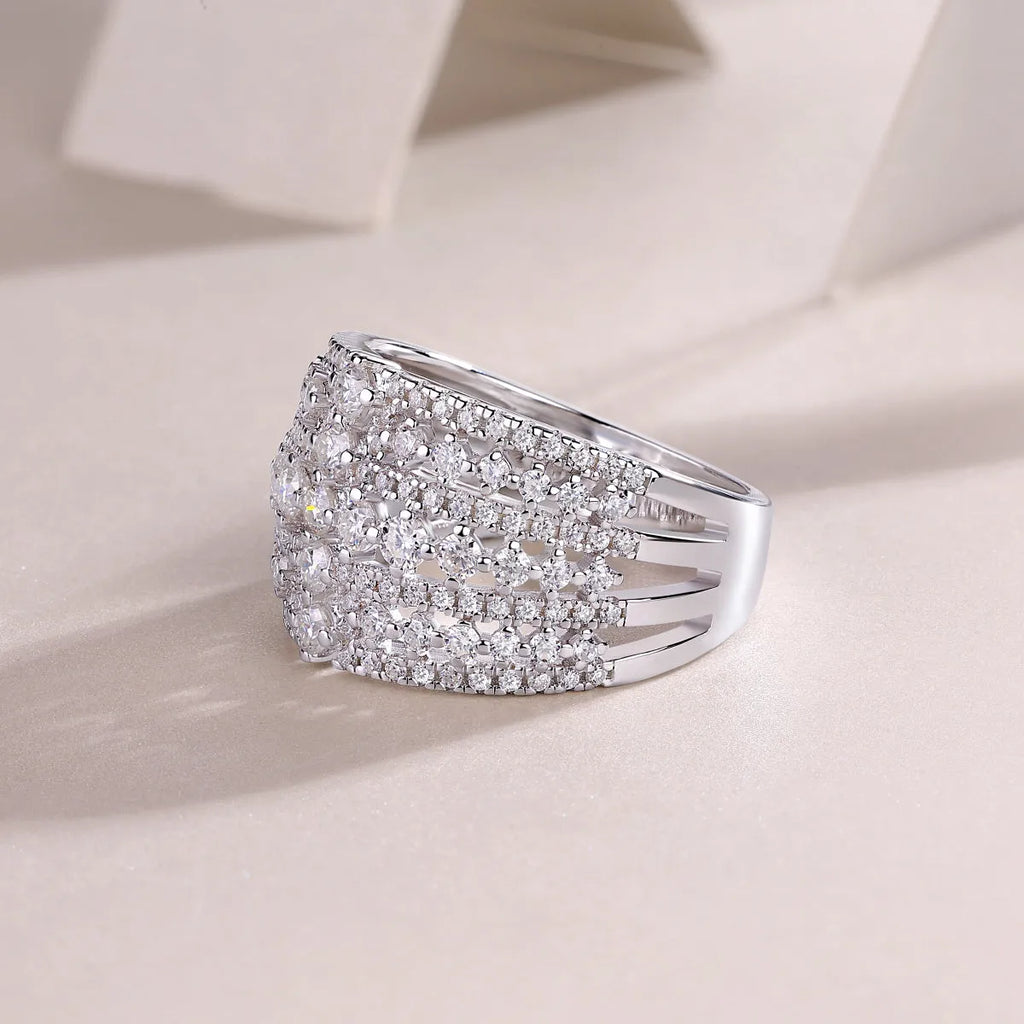 Ballet Of Time moissanite wedding ring set in platinum-plated S925 silver with gold colour option and gift box