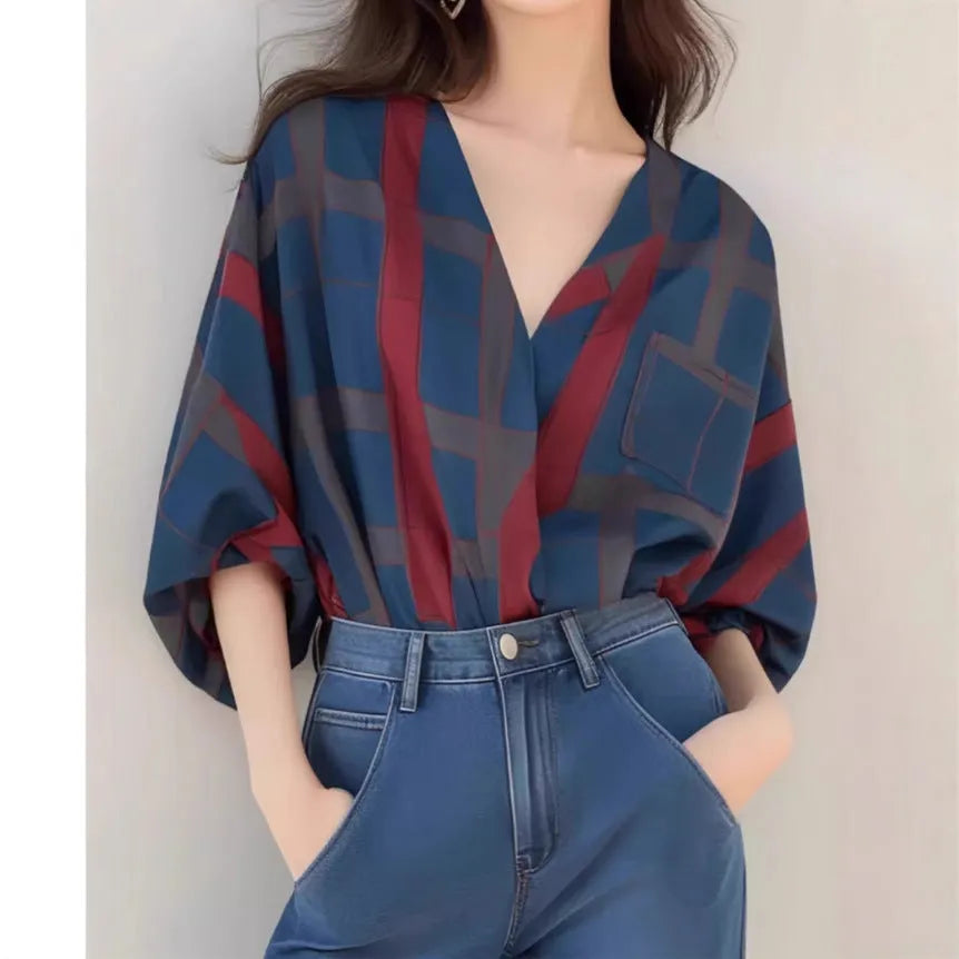 Women's casual loose-fit painted pullover top with drop-shoulder sleeves in polyester fabric