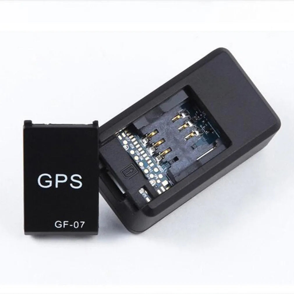 Black mini magnetic GPS tracker, 35×20×14mm, rechargeable with USB cable