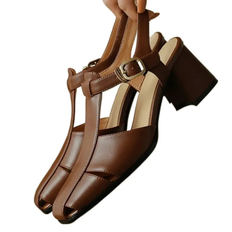 Hollow retro closed toe chunky heel sandals for women in black leather with rubber sole, size 35-40