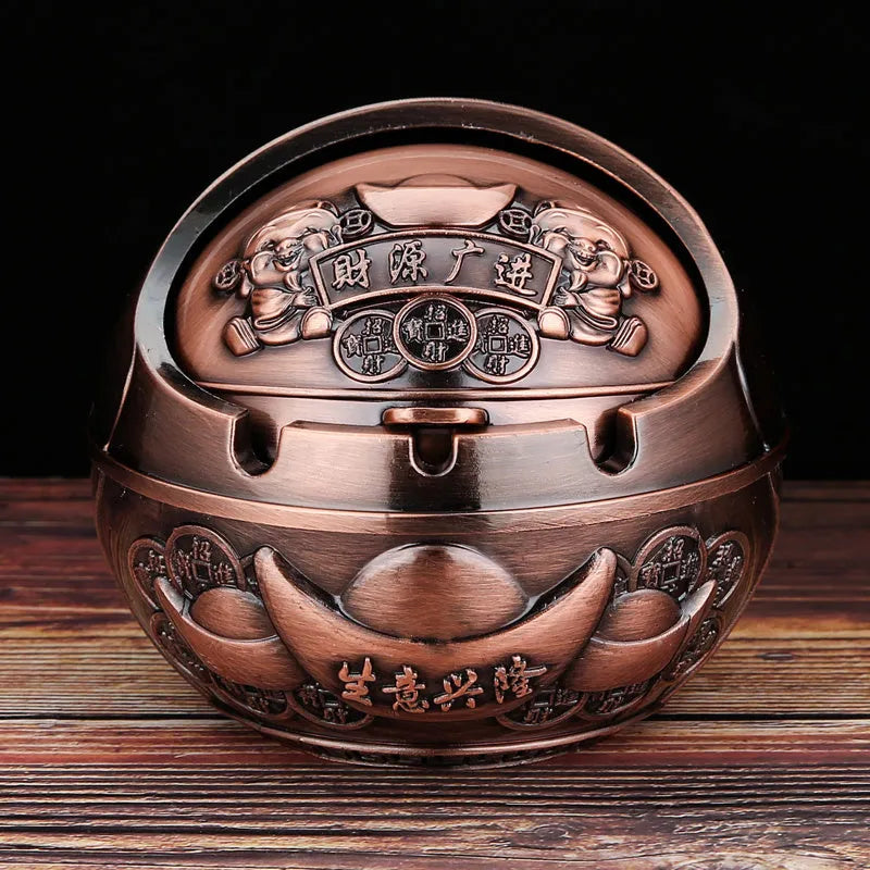 Creative bronze and red copper alloy ashtray with smoke extinguishing slot in various decorative styles.