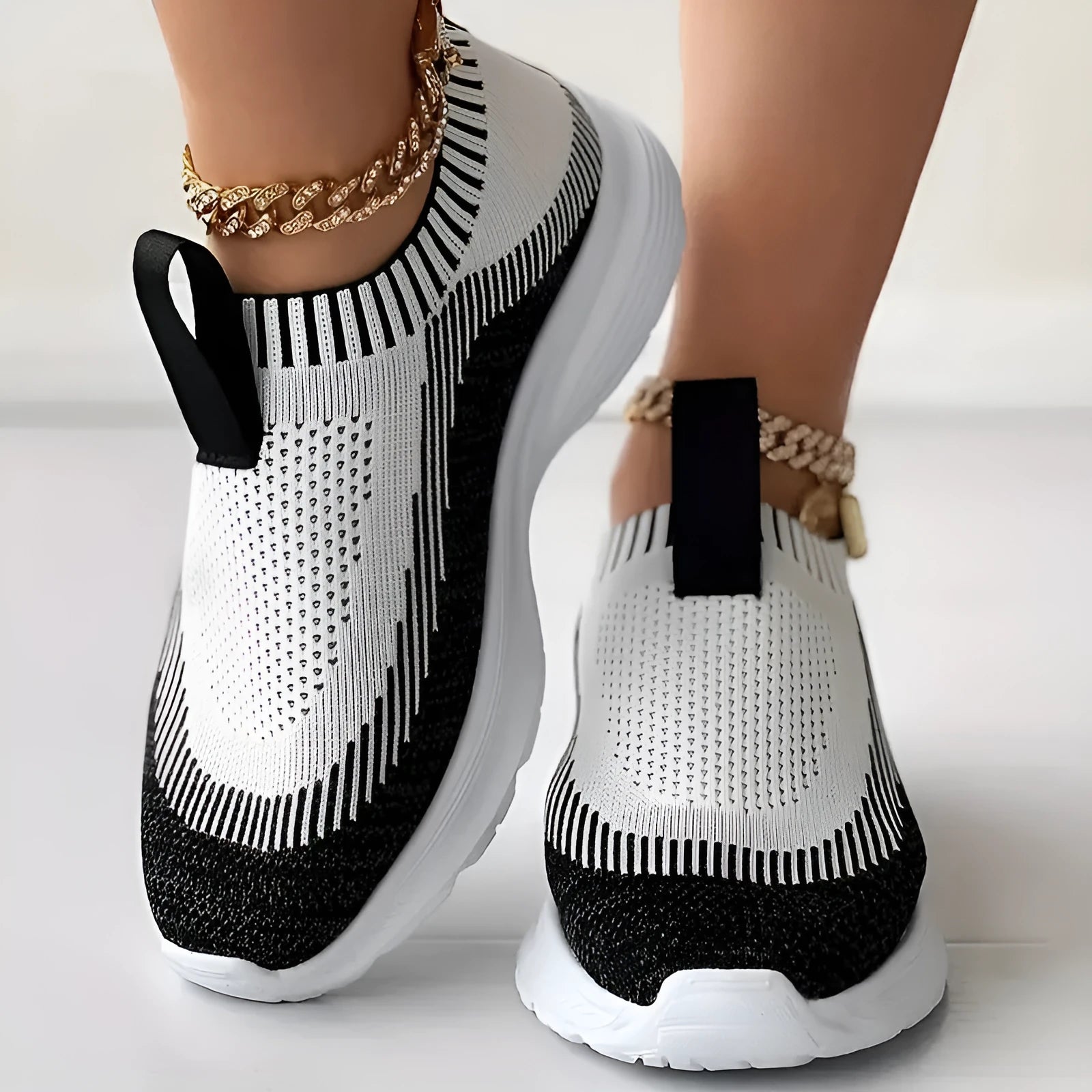 Women's casual sports shoes mesh upper solid colour lace-up trainers black green orange purple sizes 36-43