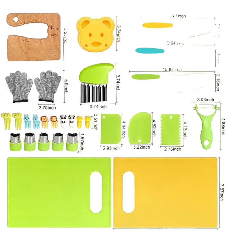 Children's 18-piece kitchen baking role play set with cutting board and toy knife