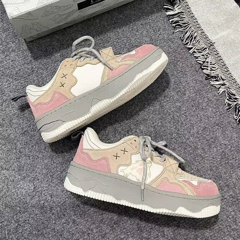 Retro student sneakers for women in pink with artificial PU upper and rubber sole