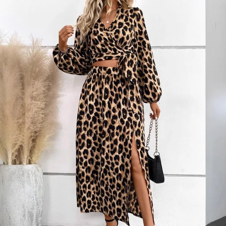 Animal print polyester suit set with V-neck top and long lantern sleeves in multi-colour