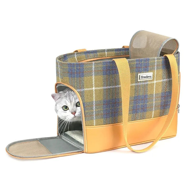 Capsule-shaped pet backpack for cats and small dogs in beige brown colour.