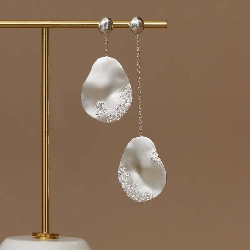 Asymmetric floral earrings with zircon mosaic in gold and silver plating options