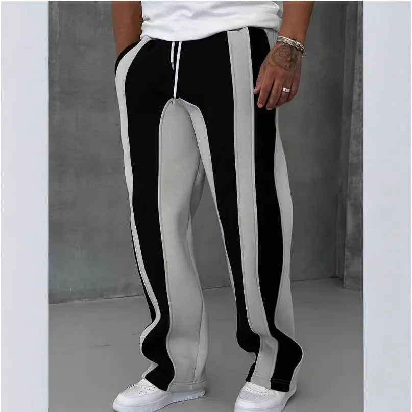 Straight sports pants in loose fit polyester with digital print, black on the back option