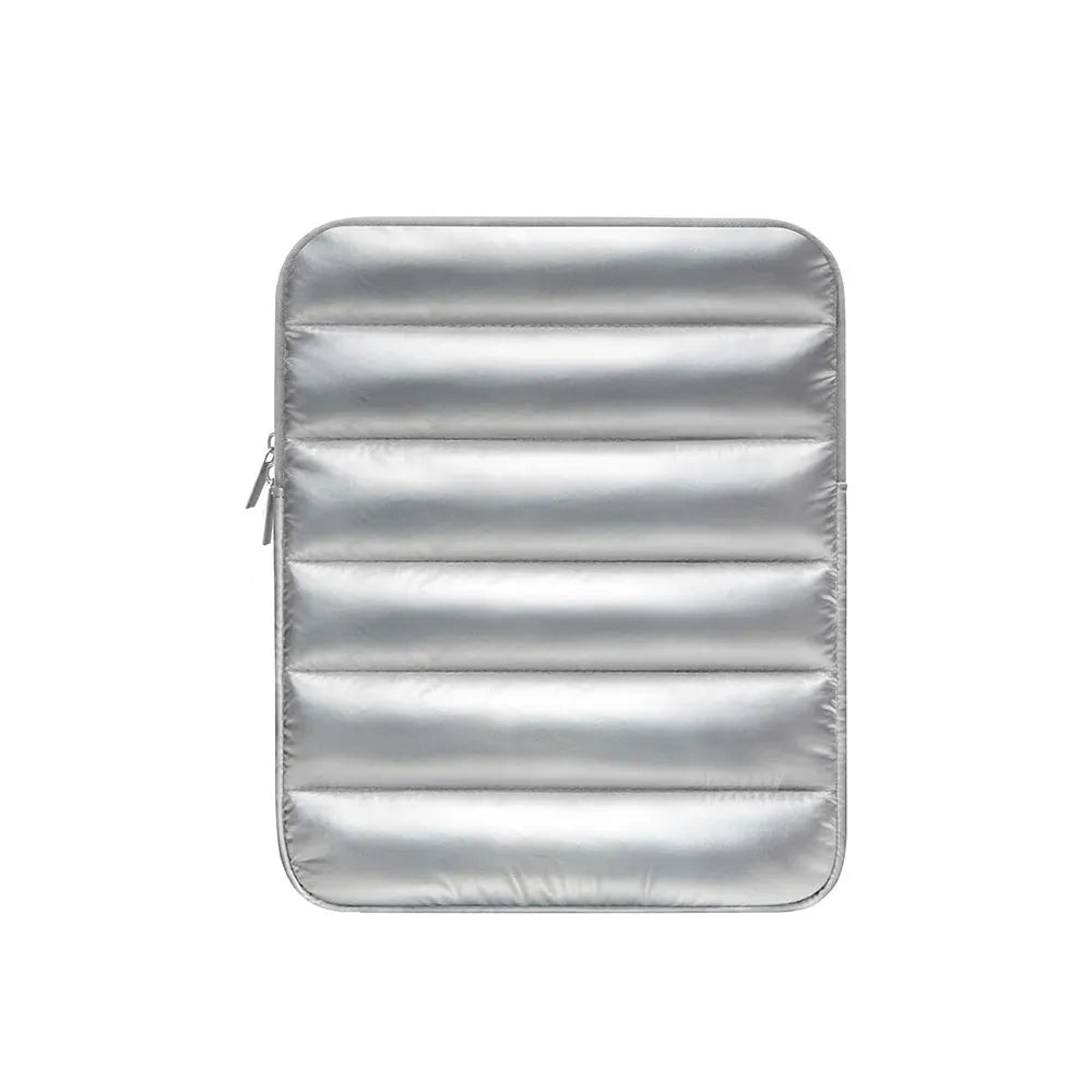 Fluffy air feeling laptop sleeve for 9.7 to 11 inch devices in black colour with elastic sides